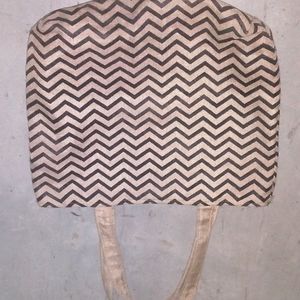 Lightweight/durable monogrammed tote,  pink letter ,"H".